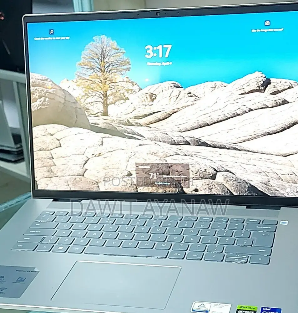 New Laptop Dell Inspiron 15 16GB Intel Core I7 SSD 1T