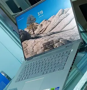 New Laptop Dell Inspiron 15 16GB Intel Core I7 SSD 1T