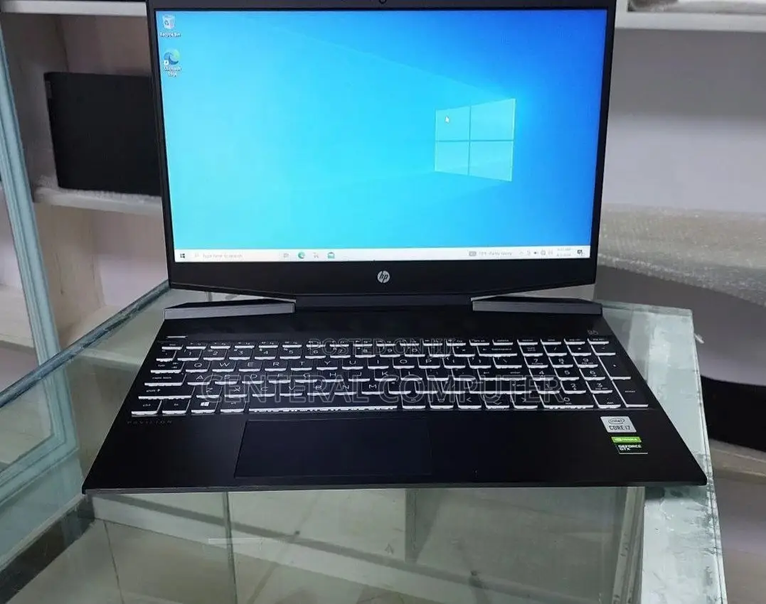 New Laptop HP Pavilion 15-Eh0050wm 16GB Intel Core I7 SSD 512GB