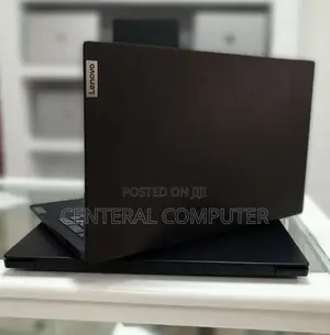 New Laptop Lenovo V330 8GB AMD Ryzen 3 SSD 256GB