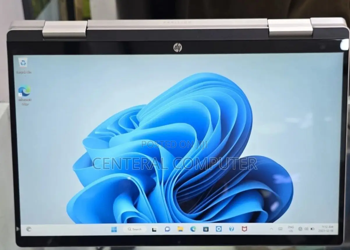 New Laptop HP Pavilion DM3T 8GB Intel Core I5 SSD 512GB