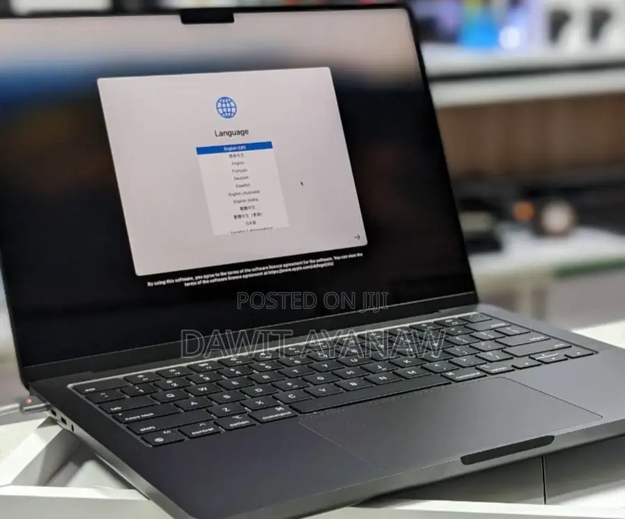 New Laptop Apple MacBook Pro 2023 M3 Pro 14-Inch 18GB Apple M3 SSD 1T