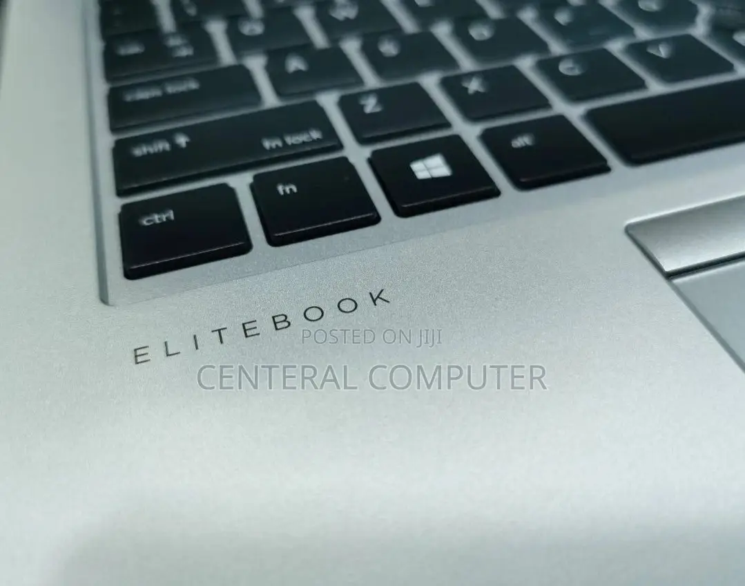 New Laptop HP 250 G7 16GB AMD Ryzen 5 SSD 512GB