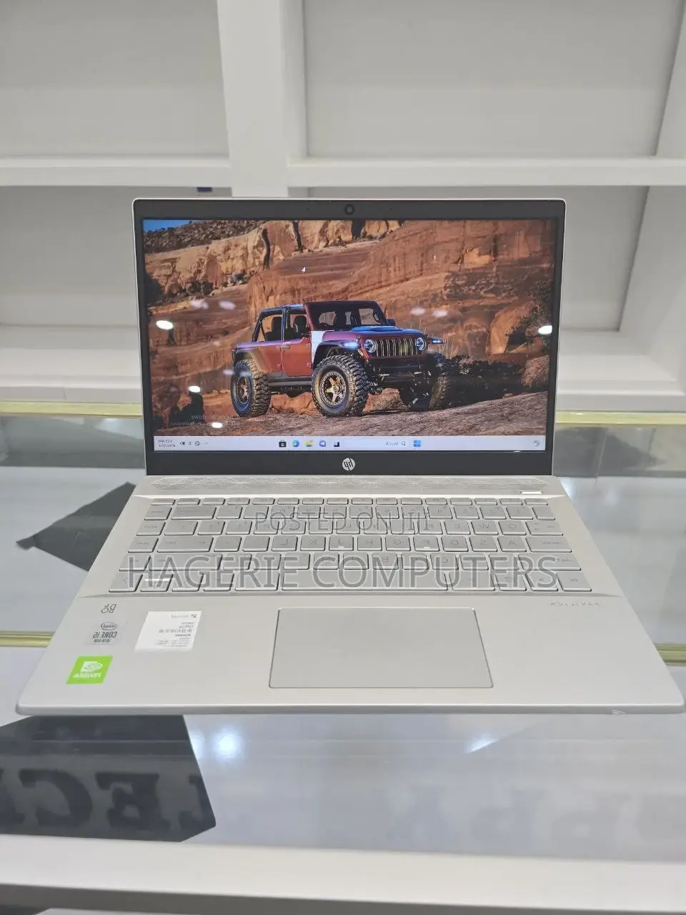 New Laptop HP Pavilion 15 8GB Intel Core I5 SSD 512GB