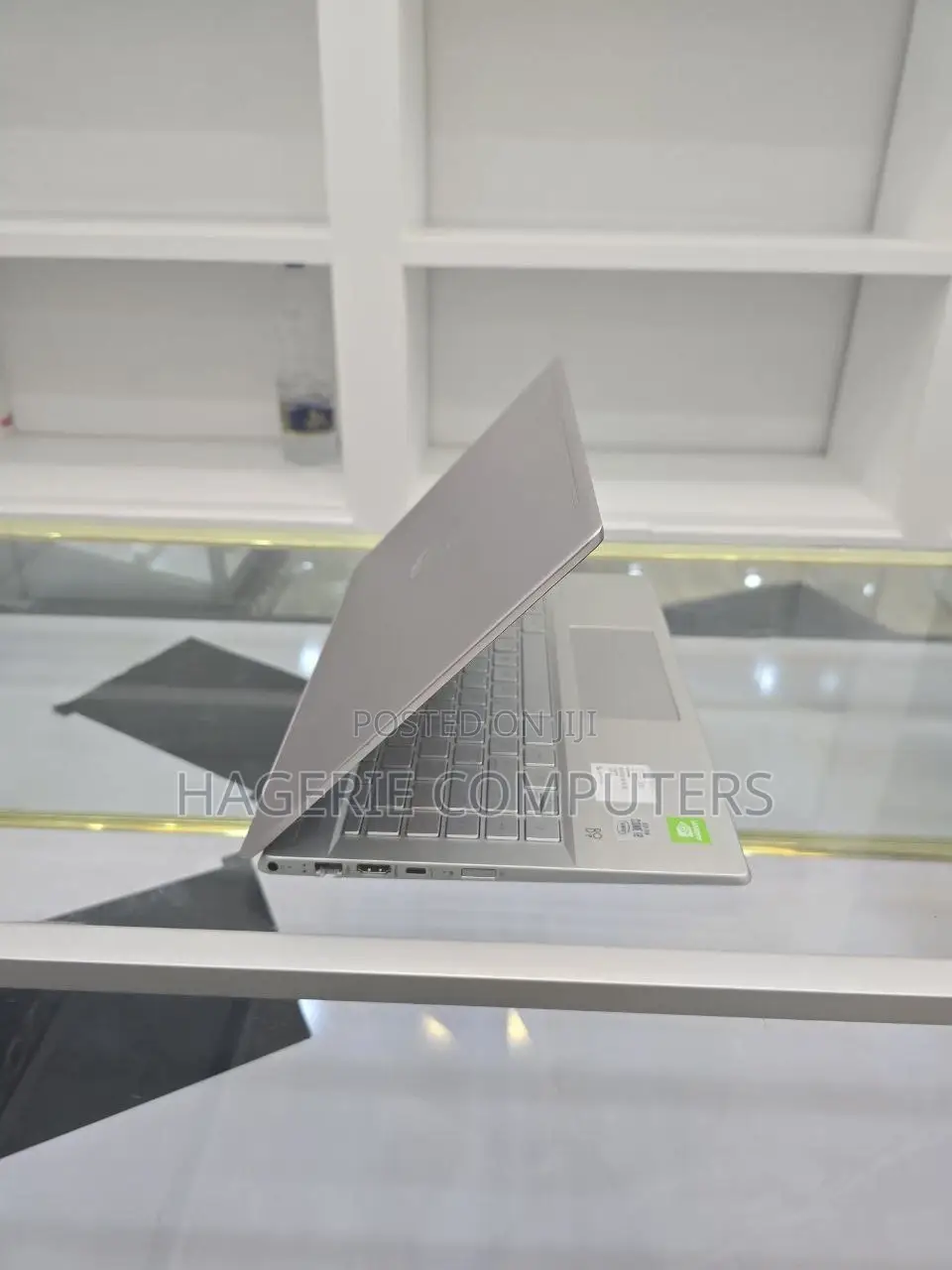 New Laptop HP Pavilion 15 8GB Intel Core I5 SSD 512GB