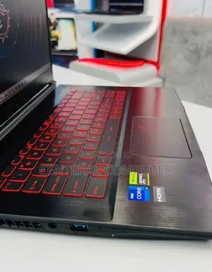 New Laptop MSI CR650 16GB Intel Core I7 SSD 512GB