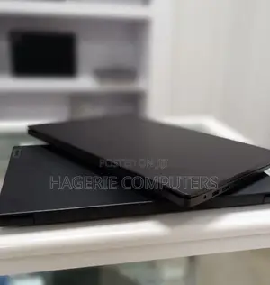 New Laptop Lenovo V15 8GB AMD Ryzen 3 SSD 256GB