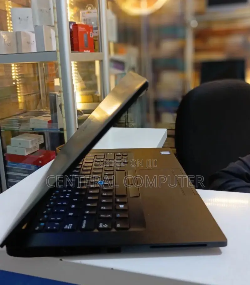 New Laptop HP Envy X2 16GB Intel Core I7 SSD 256GB