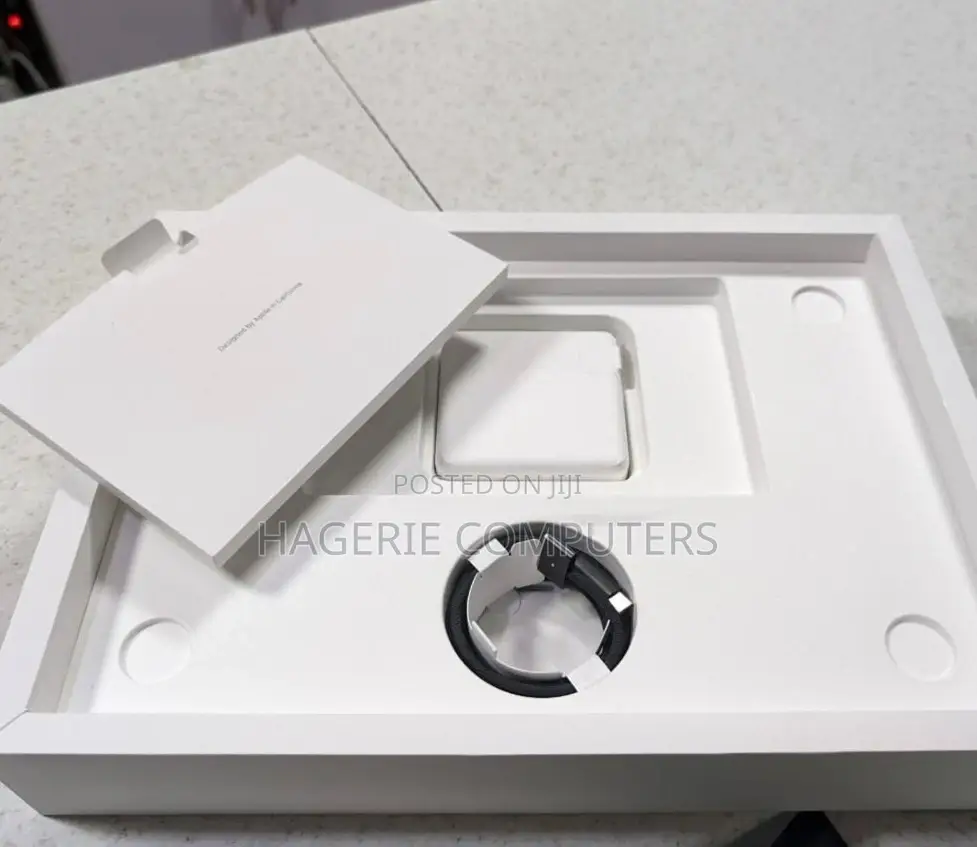 New Apple MacBook Pro 2023 M3 Pro 14-Inch 18GB Apple M3 Pro SSD 1T