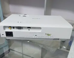 Brand New Sony Projector Dx 100