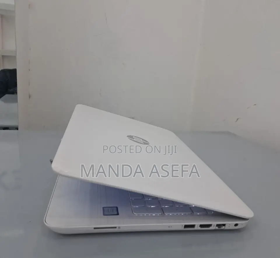 New Laptop HP Pavilion 15 8GB Intel Core I5 SSD 1T