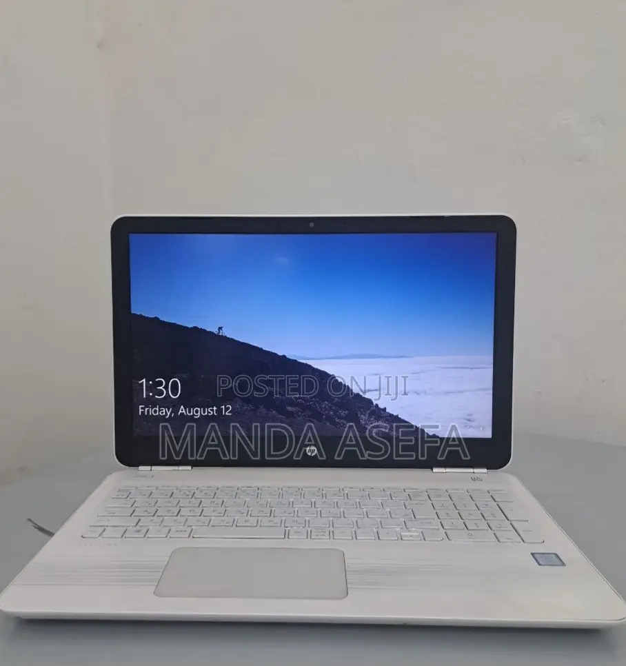 New Laptop HP Pavilion 15 8GB Intel Core I5 SSD 1T