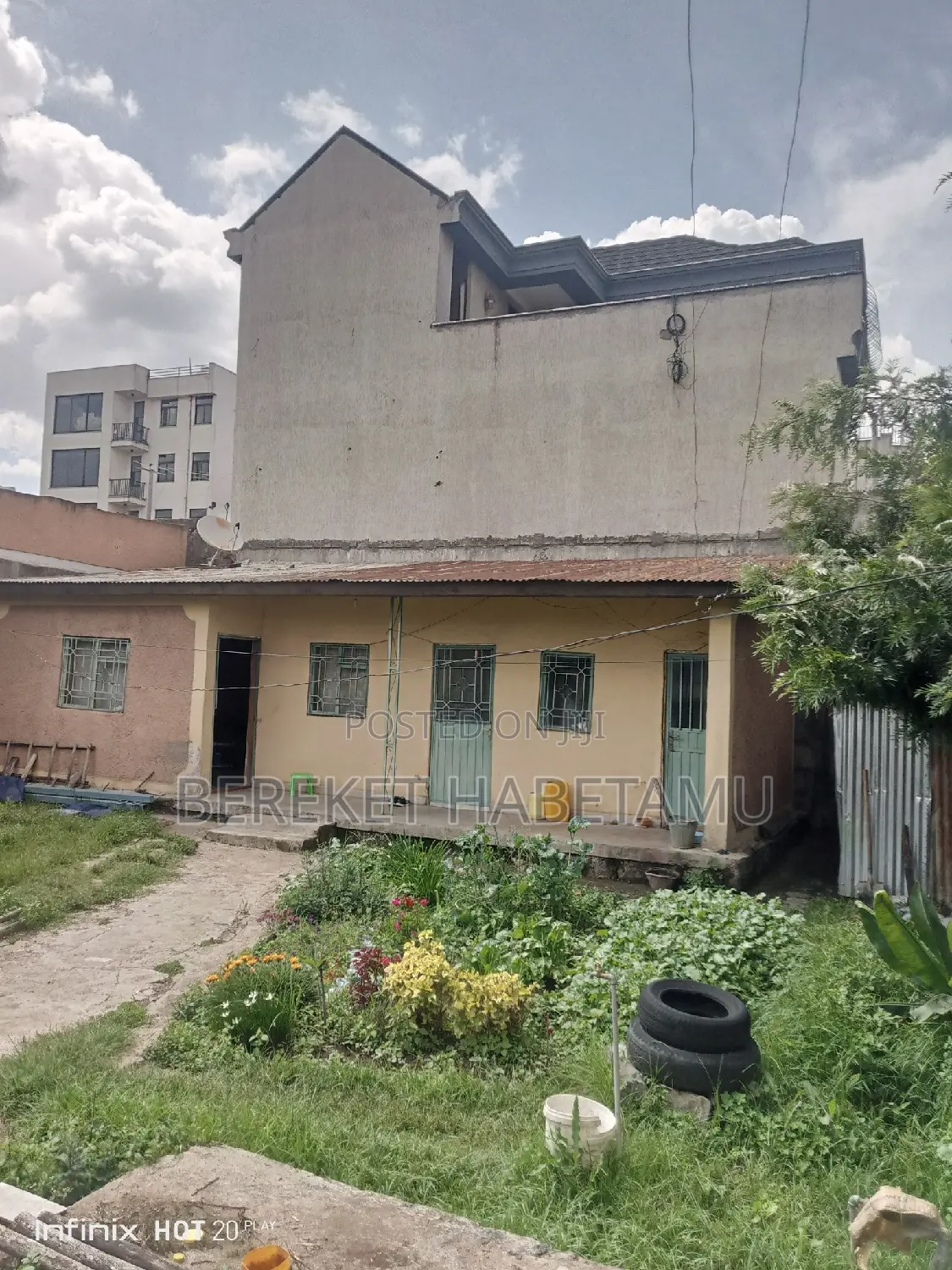 3bdrm Penthouse in አዲስ አበባ, Nifas Silk-Lafto for sale