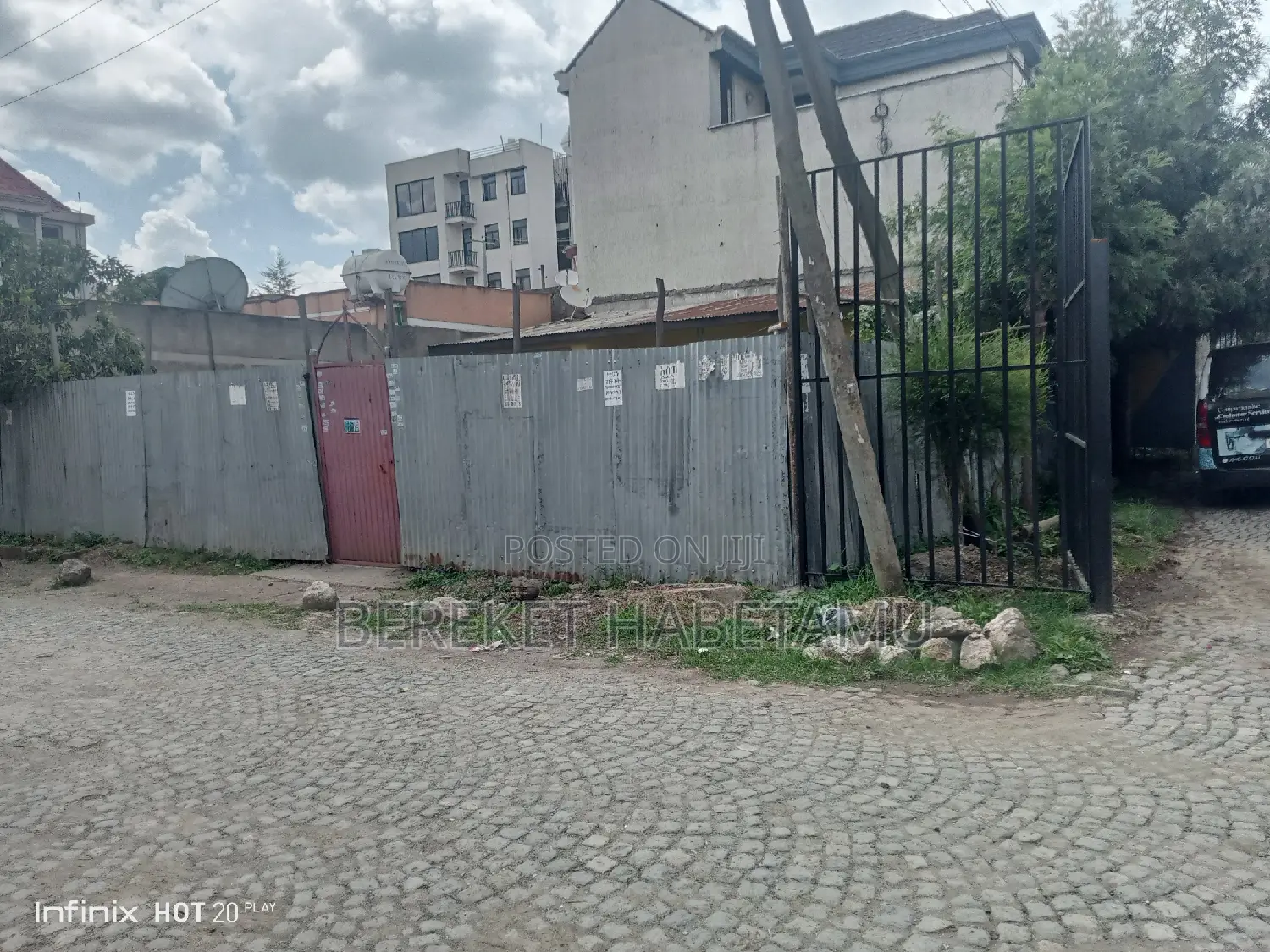 3bdrm Penthouse in አዲስ አበባ, Nifas Silk-Lafto for sale