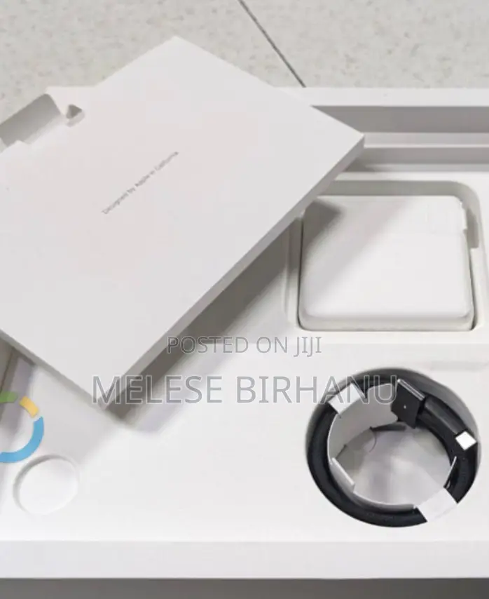 New Laptop Apple MacBook Pro 2023 M3 14-inch 18GB Apple M3 SSD 1T