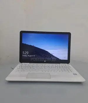 New Laptop HP Pavilion 15 8GB Intel Core I5 HDD 1T