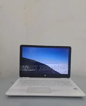 New Laptop HP Pavilion 15 8GB Intel Core I5 HDD 1T