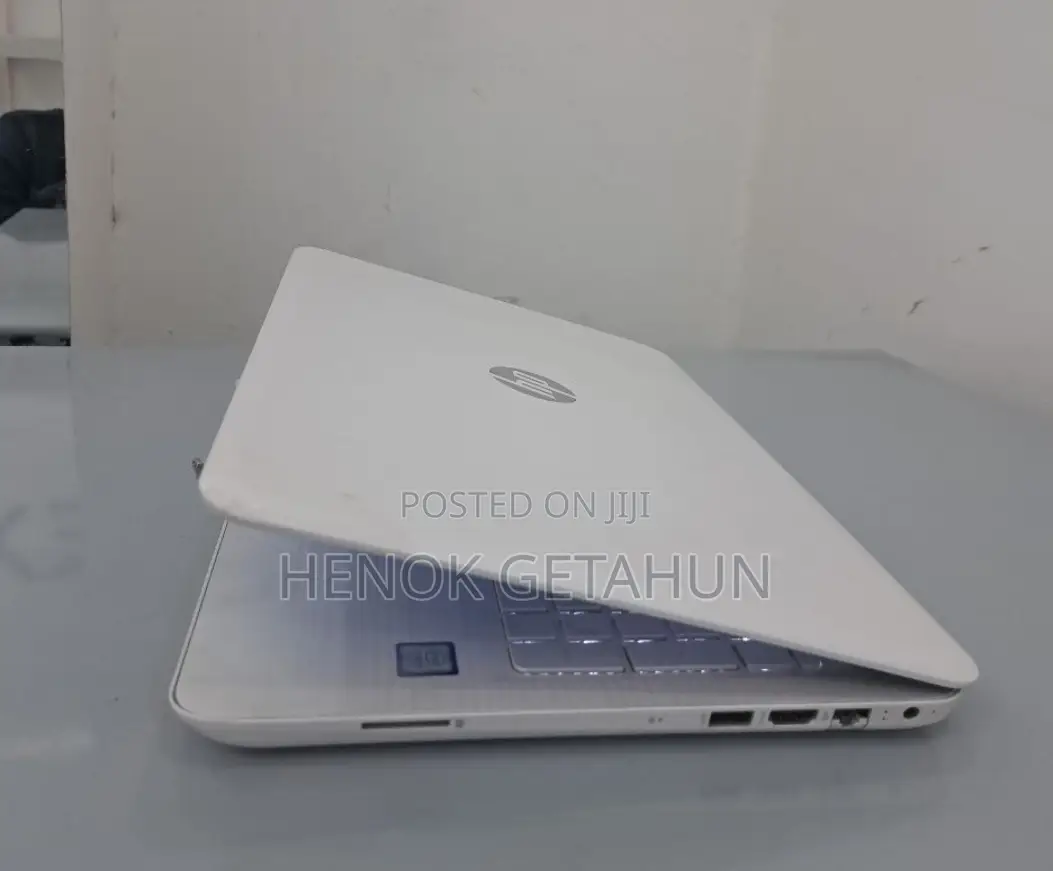 New Laptop HP Pavilion 15 8GB Intel Core I5 SSD 1T