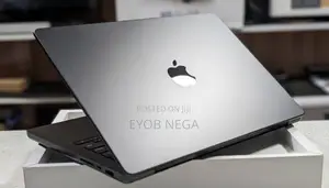 New Apple MacBook Pro 2023 M3 14-Inch 18GB Apple M3 Pro SSD 256GB