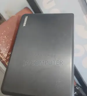 Laptop Toshiba Satellite C55 4GB Intel Core I3 HDD 500GB