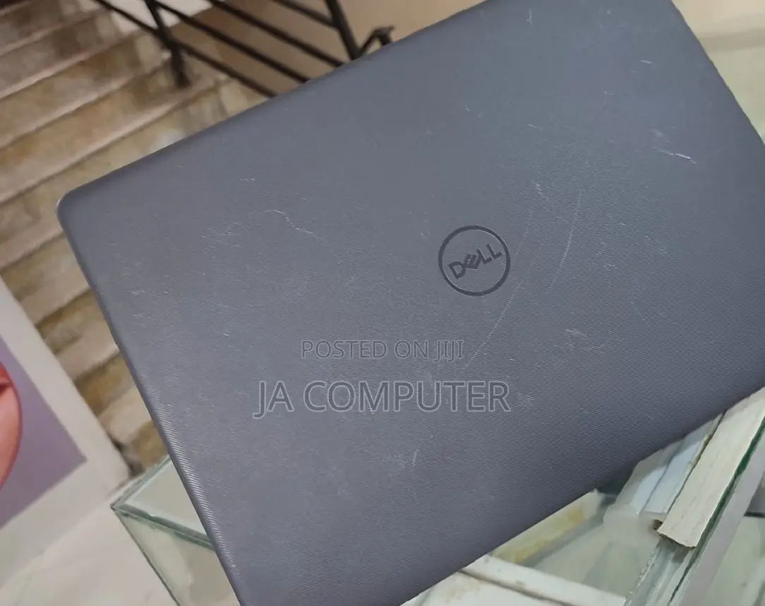New Laptop Dell Vostro 1310 8GB Intel Core I5 SSD 256GB