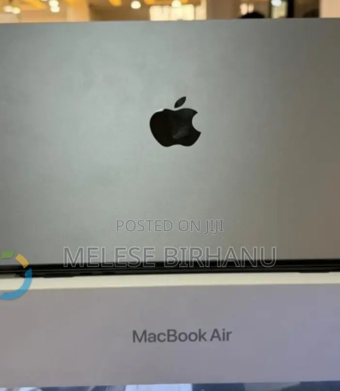 New Laptop Apple MacBook Air 2022 M2 8GB Apple M2 SSD 256GB