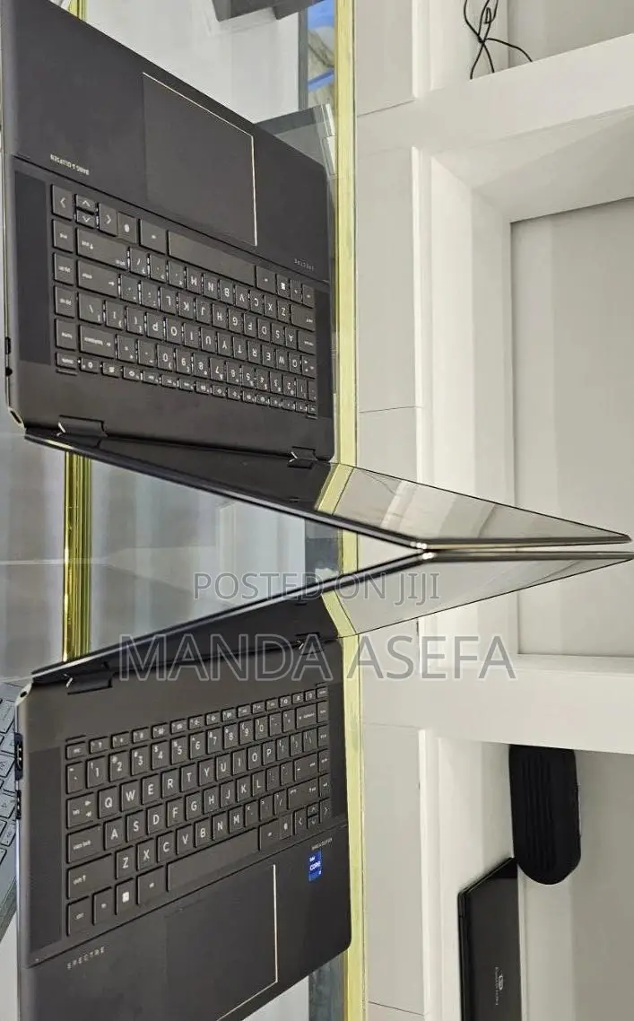 New Laptop HP Spectre 16GB Intel Core I7 SSD 512GB
