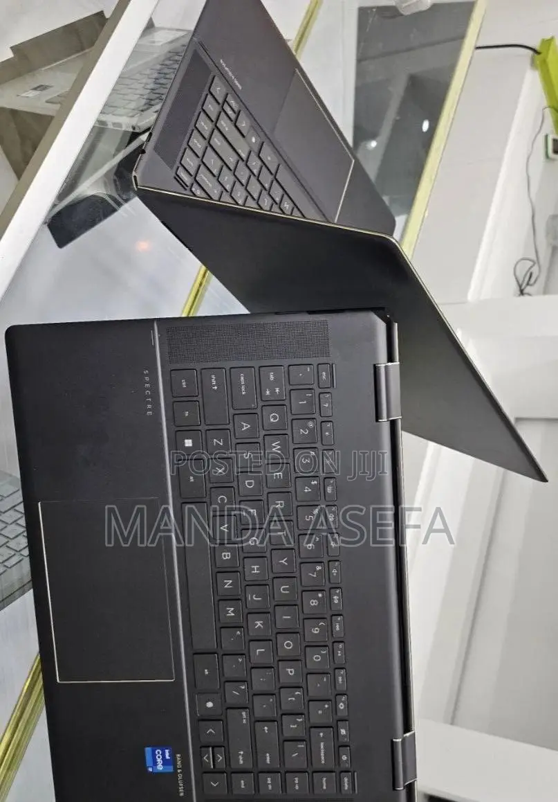 New Laptop HP Spectre 16GB Intel Core I7 SSD 512GB