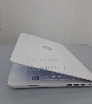 Photo - New Laptop HP Pavilion 15 8GB Intel Core I5 HDD 1T