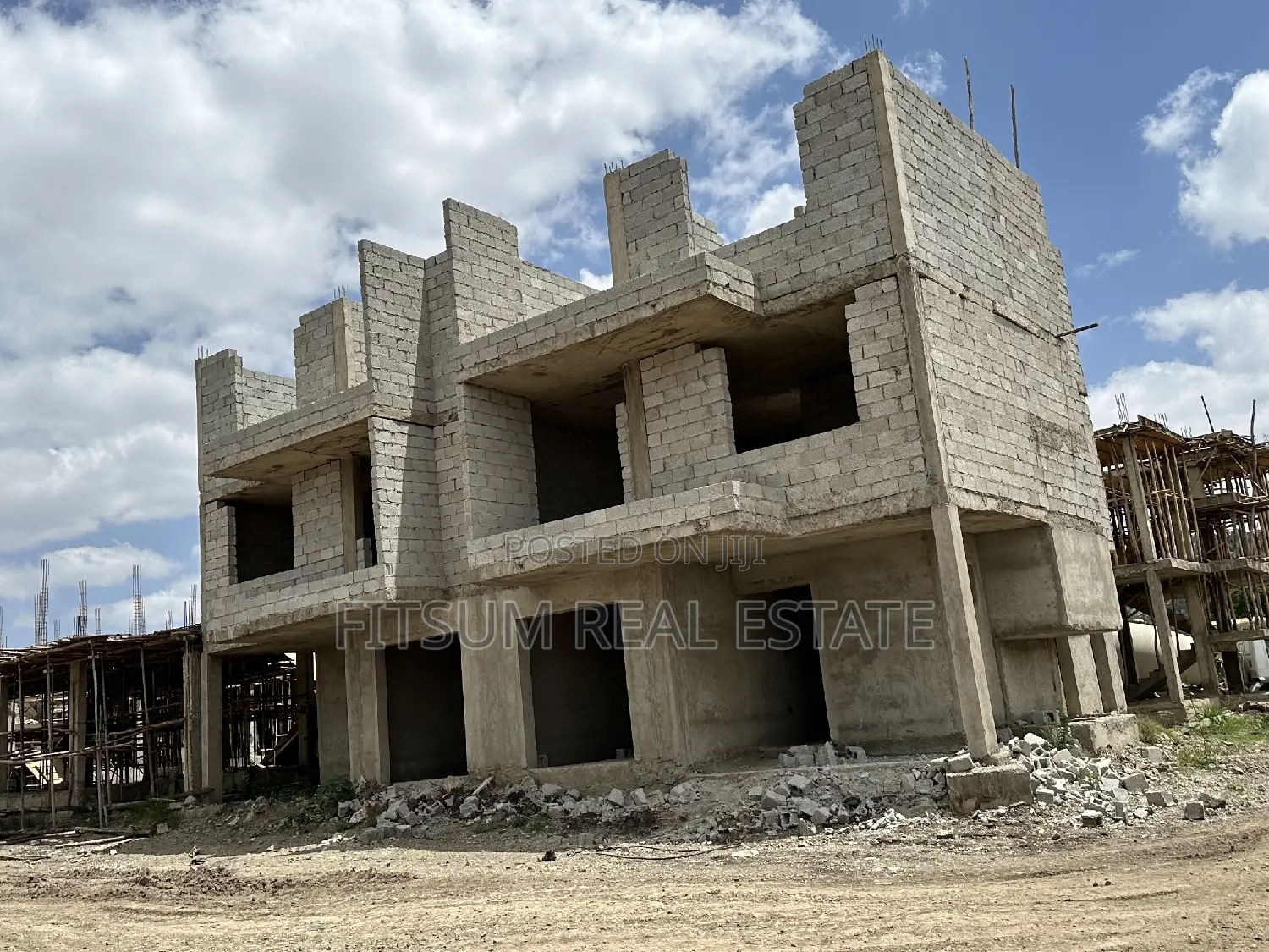 4bdrm Villa in Villa House In, Nifas Silk-Lafto for sale