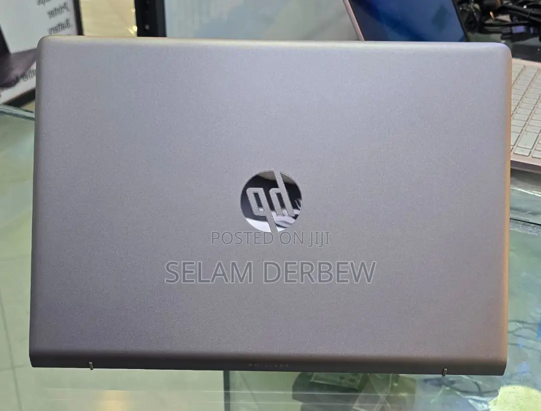 New Laptop HP Pavilion 15 8GB Intel Core I7 HDD+SSD 500GB