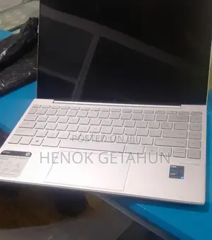 New Laptop HP Envy X360 16GB Intel Core I5 SSD 512GB