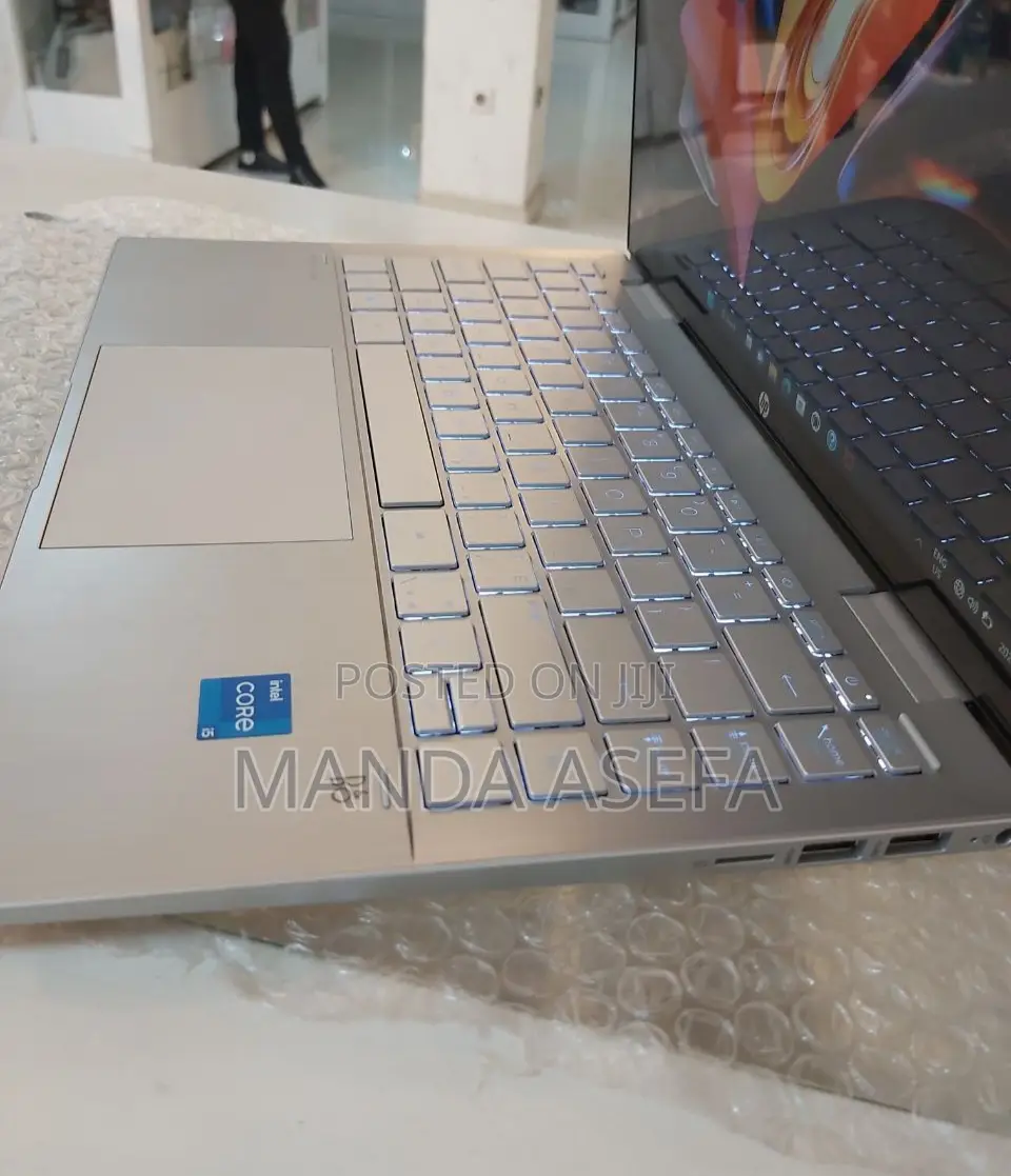 New Laptop HP Pavilion 14 8GB Intel Core I5 SSD 512GB