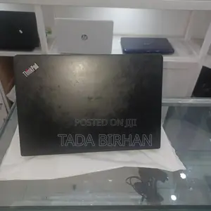 Photo - Laptop Lenovo ThinkPad Yoga 370 8GB Intel Core I3 SSD 256GB