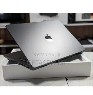New Laptop Apple MacBook Pro 2023 M3 14-Inch 18GB Apple M3 SSD 1T