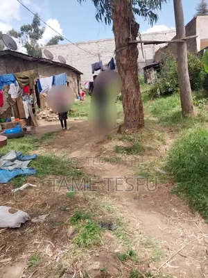 2bdrm House in Yeka for sale