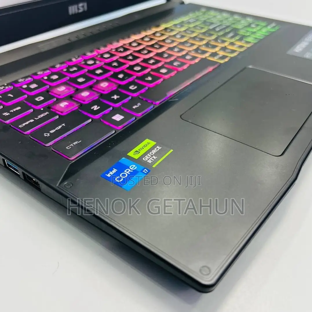 New Laptop MSI Katana 15 16GB Intel Core I7 SSD 512GB