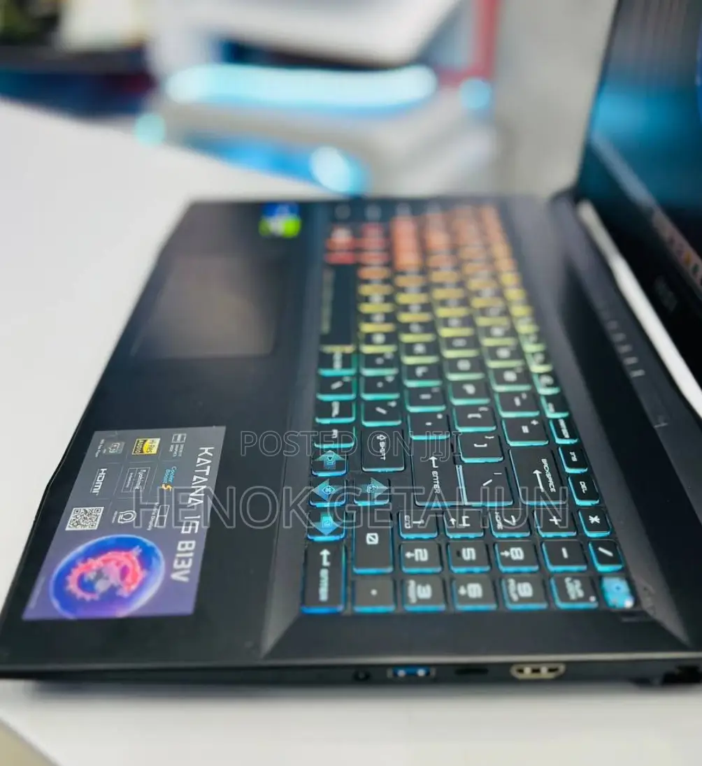 New Laptop MSI Katana 15 16GB Intel Core I7 SSD 512GB