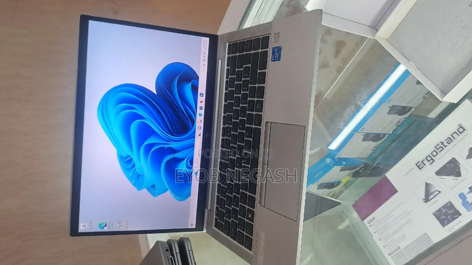 New Laptop HP EliteBook 840 8GB Intel Core I5 HDD 1T