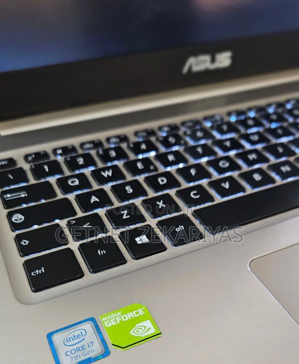 New Laptop Asus VivoBook 15 X505BA 8GB Intel Core I7 HDD 1T