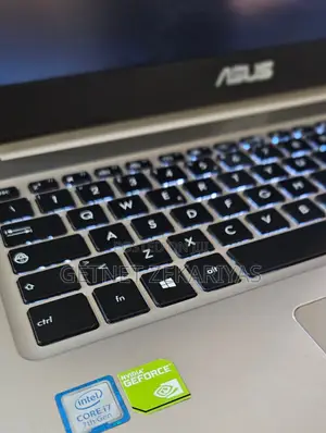 New Laptop Asus VivoBook 15 X505BA 8GB Intel Core I7 HDD 1T