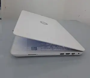 New Laptop HP Pavilion 10 8GB Intel Core I5 HDD 1T