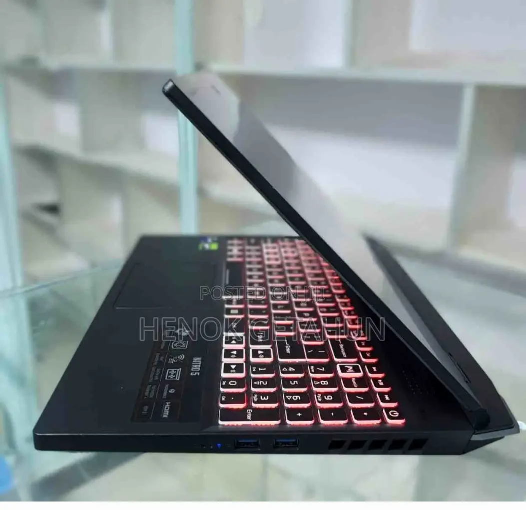 New Laptop Acer Nitro 5 16GB Intel Core I9 SSD 512GB