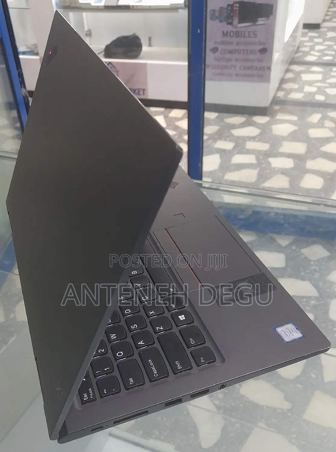 New Laptop Lenovo Thinkpad X1 Yoga 16GB Intel Core I7 SSD 512GB