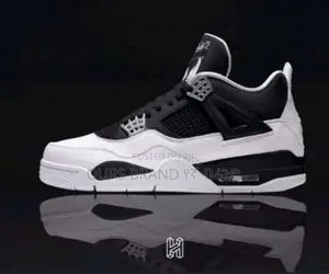 High Master Quality Luxurious Air Jordan 4 Retro Sneakers Sh
