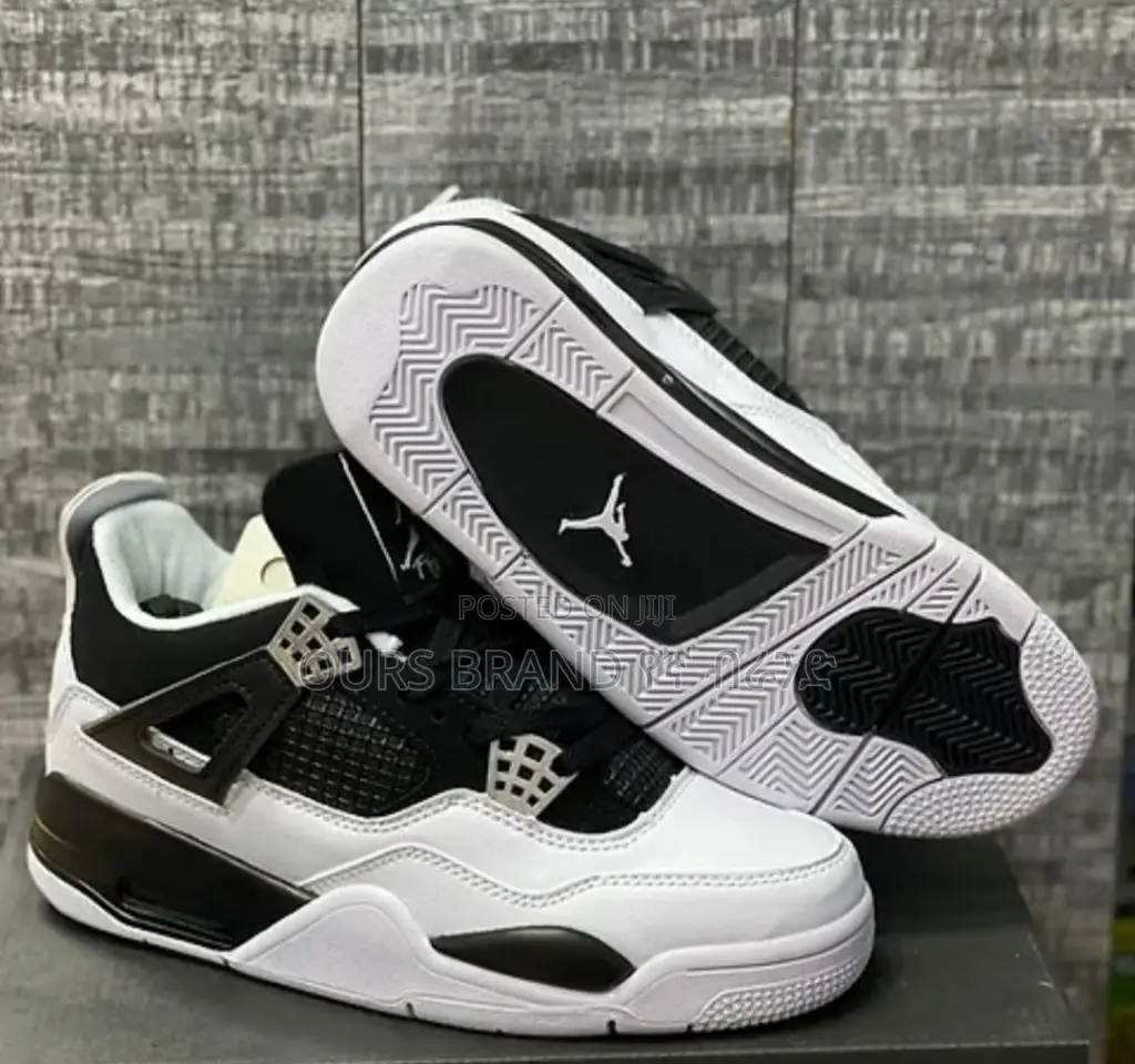 High Master Quality Luxurious Air Jordan 4 Retro Sneakers Sh