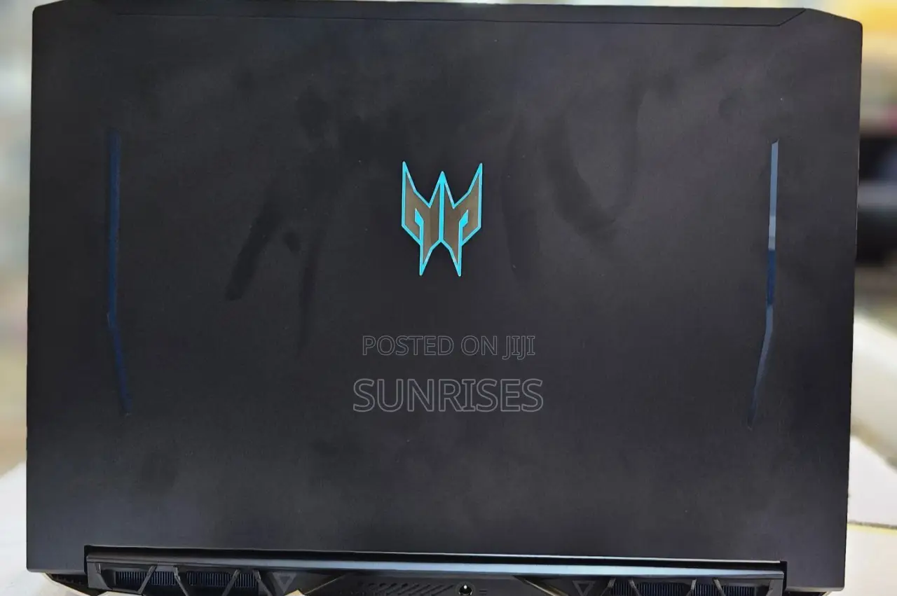 New Laptop Acer Predator Helios 300 16GB Intel Core I7 SSD 512GB