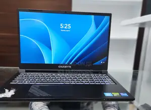 New Laptop Gigabyte AORUS 17X 16GB Intel Core I7 SSD 512GB