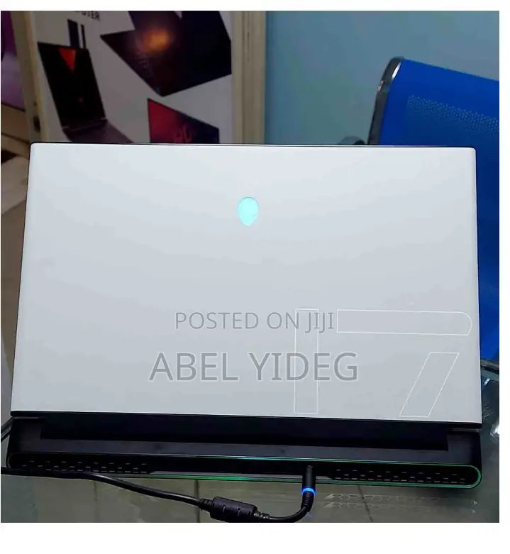 New Laptop Alienware M17x R2 16GB Intel Core I7 SSD 512GB