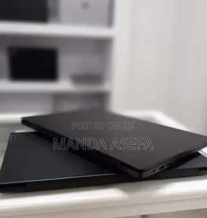New Laptop Lenovo 8GB AMD Ryzen 3 SSD 256GB